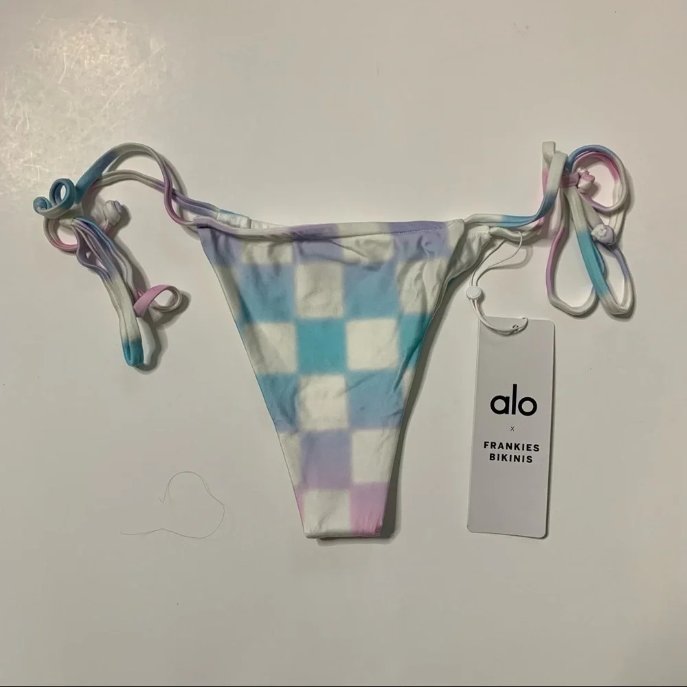 Frankies Bikinis new tags